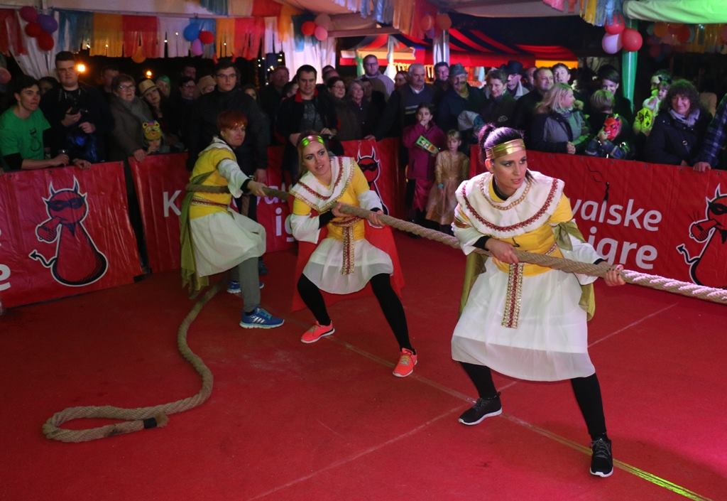 Virske maškare 2017: Karnevalske igre i koncert grupe Vista Virske maškare 2017: Karnevalske igre i koncert grupe Vista