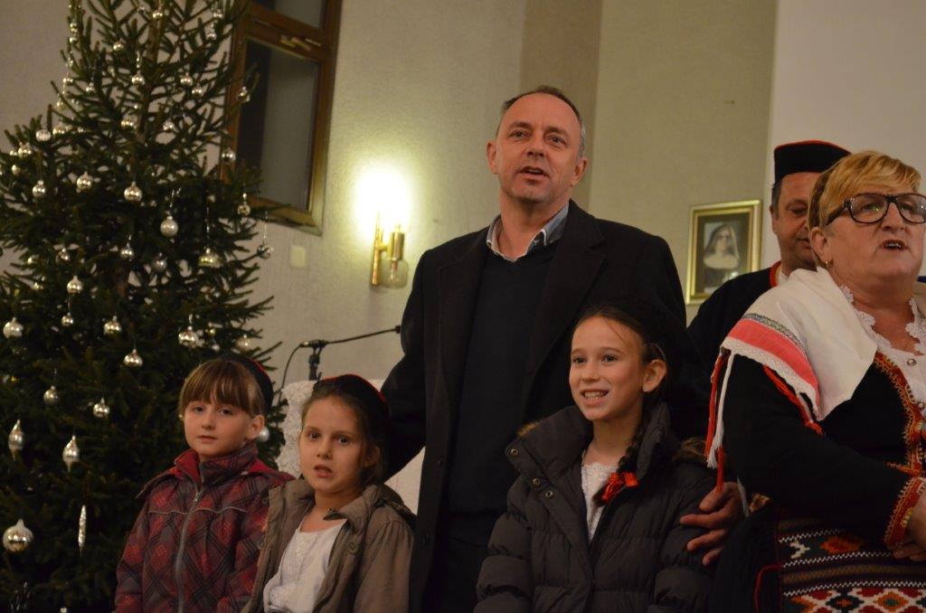 Humanitarni božićni koncert u Zemuniku 2. siječnja 2016.