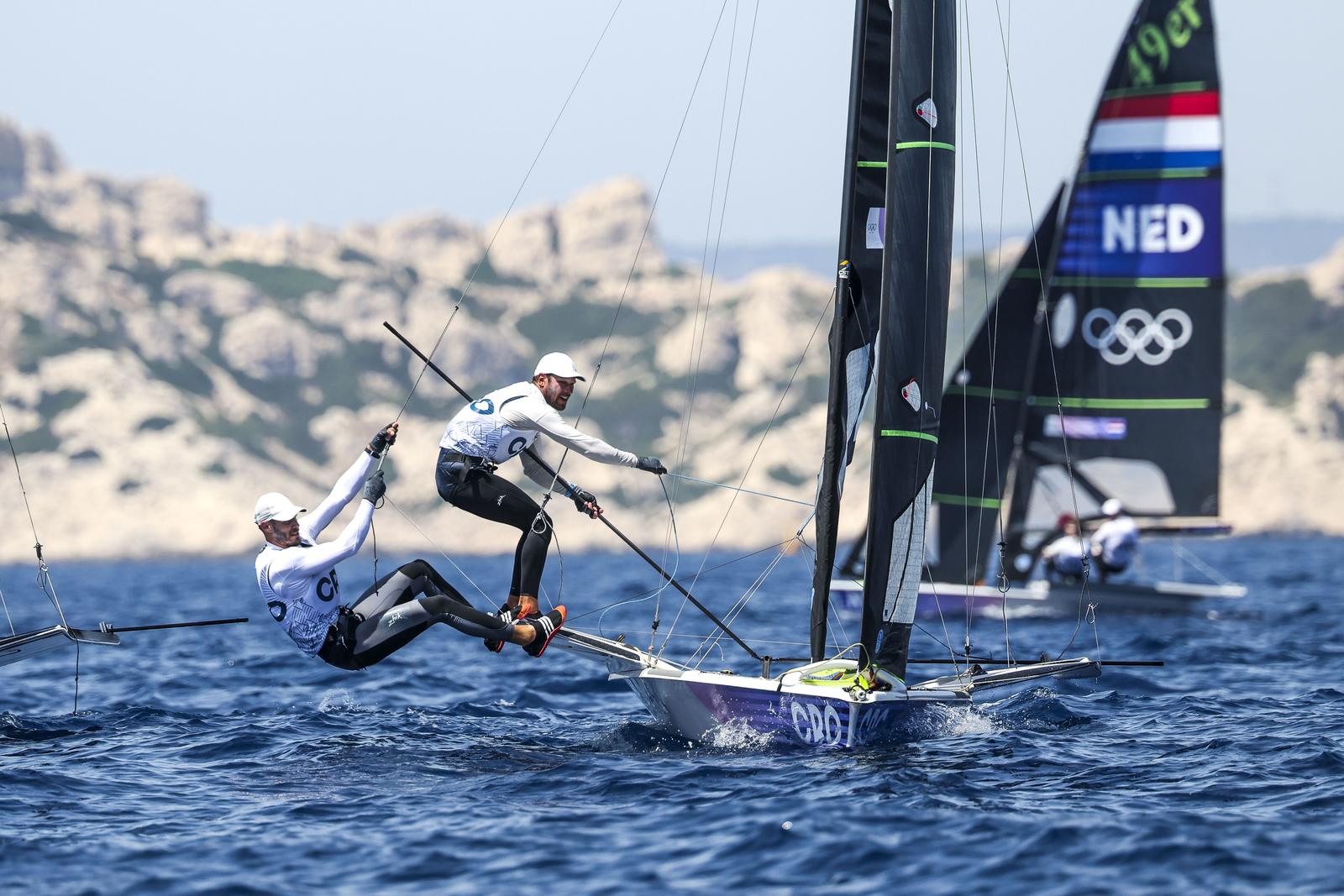 OI Pariz 2024: Braća Fantela u klasi 49er na regatnom polju u Marseilleu