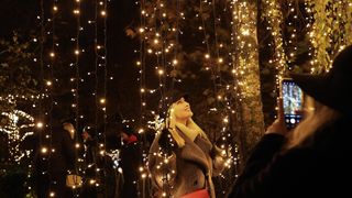 Zagrebački Advent ove godine pun je svjetla i šarenila