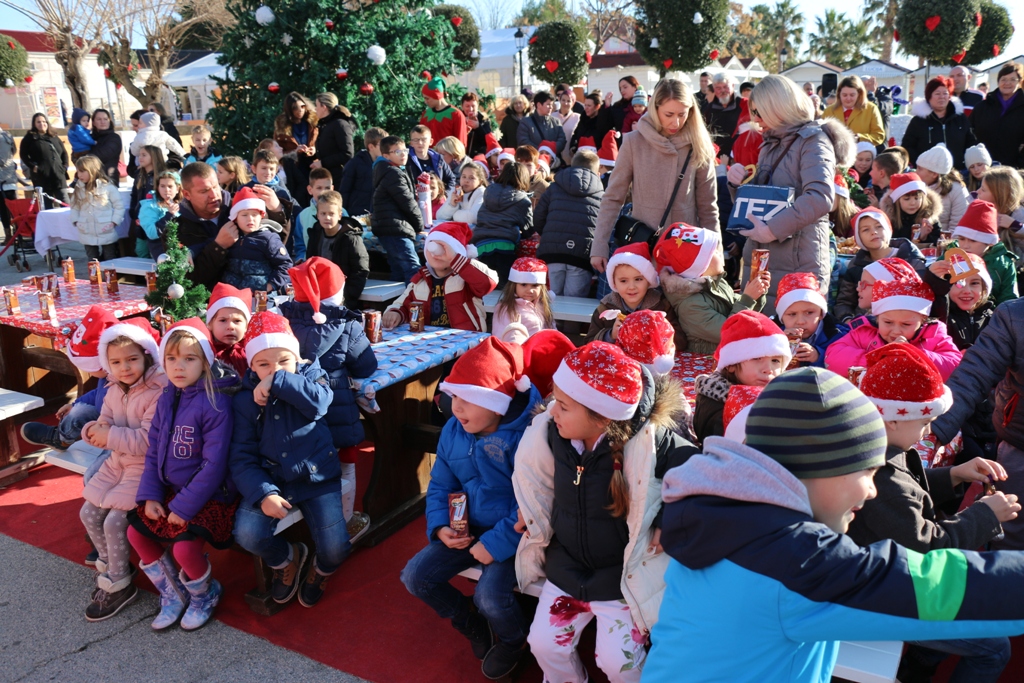 Djed Mraz stigao na Vir! Djed Mraz stigao na Vir!