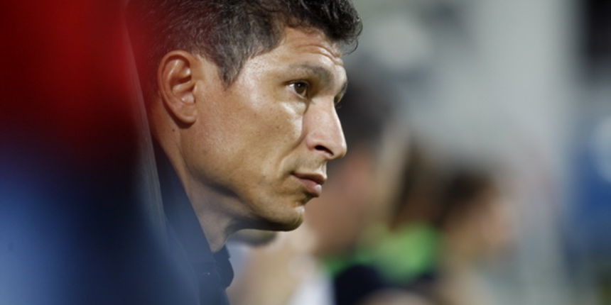 Zadar, 310711. Igraliste Stanovi.Nogometna utakmica drugog kola 1. HNL, NK Zadar – NK Hajduk. Na slici: trener Hajduka Krasimir Balakov.Foto: Jure Miskovic / CROPIX Zadar, 310711. Igraliste Stanovi.Nogometna utakmica drugog kola 1. HNL, NK Zadar – NK Hajduk. Na slici: trener Hajduka Krasimir Balakov.Foto: Jure Miskovic / CROPIX