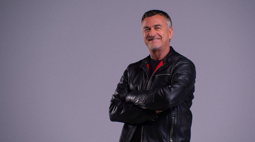 Ivica Sikirić Ićo: “Dok srce ne pronađe nju” – pjesma i spot za one koji vjeruju u pravu ljubav Ivica Sikirić Ićo: “Dok srce ne pronađe nju” – pjesma i spot za one koji vjeruju u pravu ljubav