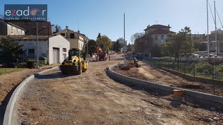 Radovi na proširenju križanja J.J. Stossmayera i Ivana Meštrovića u Vruljici Radovi na proširenju križanja J.J. Stossmayera i Ivana Meštrovića u Vruljici