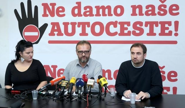 Zagreb – Na konferenciji za novinare predstavljena je inicijativa “Ne damo nase autoceste” u povodu najave pocetka prikupljanja potpisa gradjana za raspisivanje referenduma protiv davanja autocesta u koncesiju. Photo: Patrik Macek/PIXSELL