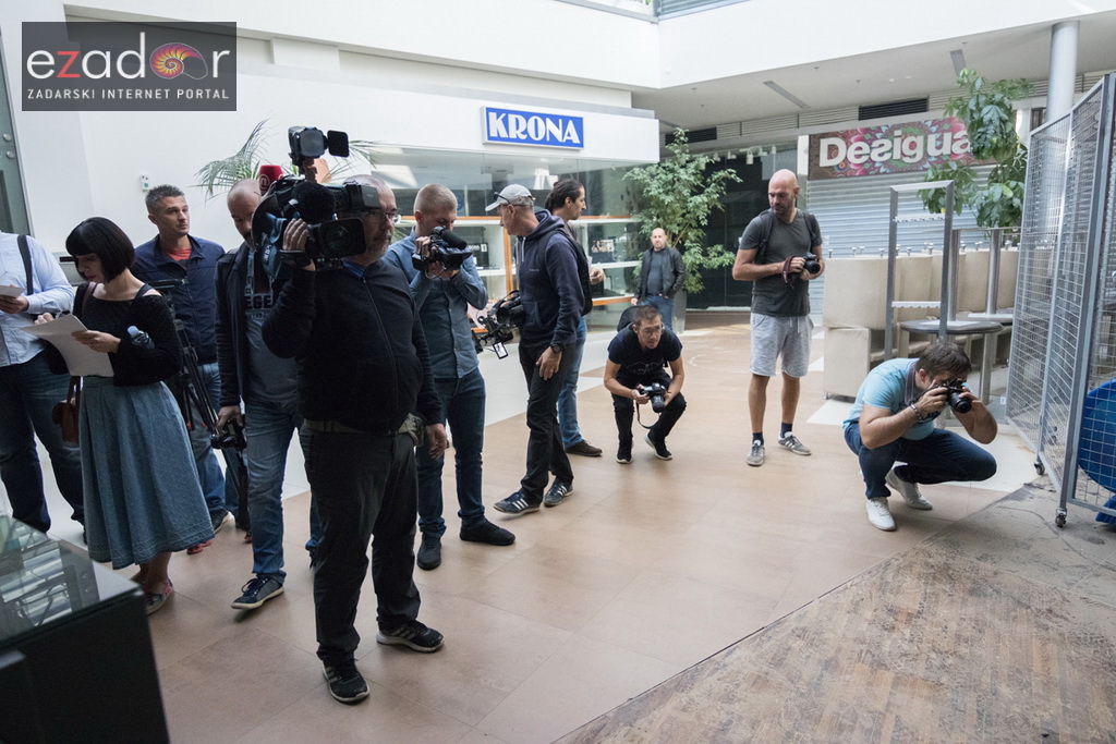 Novinari obišli objekt trgovinskog centra Supernova Zadar