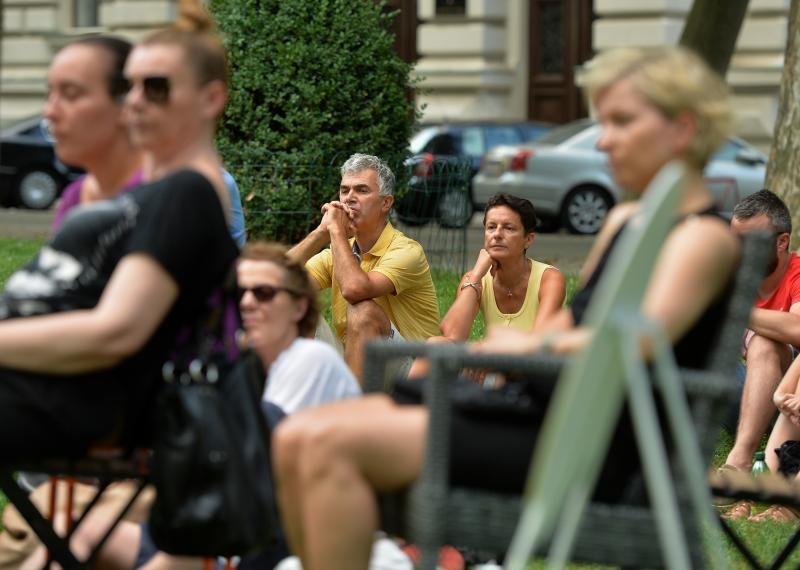 Image 420673 (auto) Image 420673 (auto)