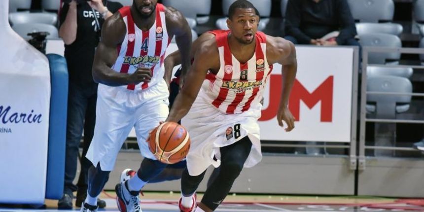 Zadar Doğuş Basketball Tournament: Bayern Munchen – Olympiacos 77-60 Zadar Doğuş Basketball Tournament: Bayern Munchen – Olympiacos 77-60