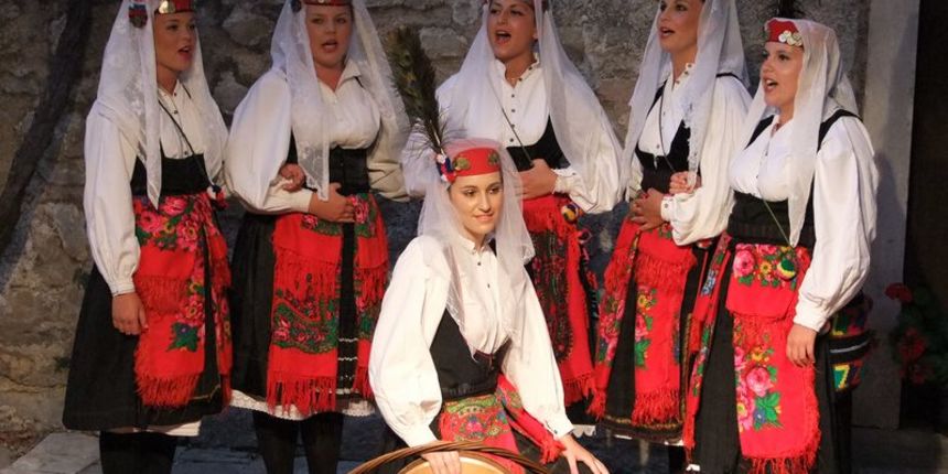 Otvoren 4. Etno festival u Kaštel Benkoviću