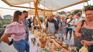 pag kolan festa od sira paski sir pag kolan festa od sira paski sir