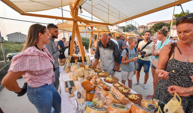 pag kolan festa od sira paski sir