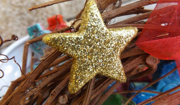 OŠ Voštarnica, zadruga Mocire, božićni ukrasi