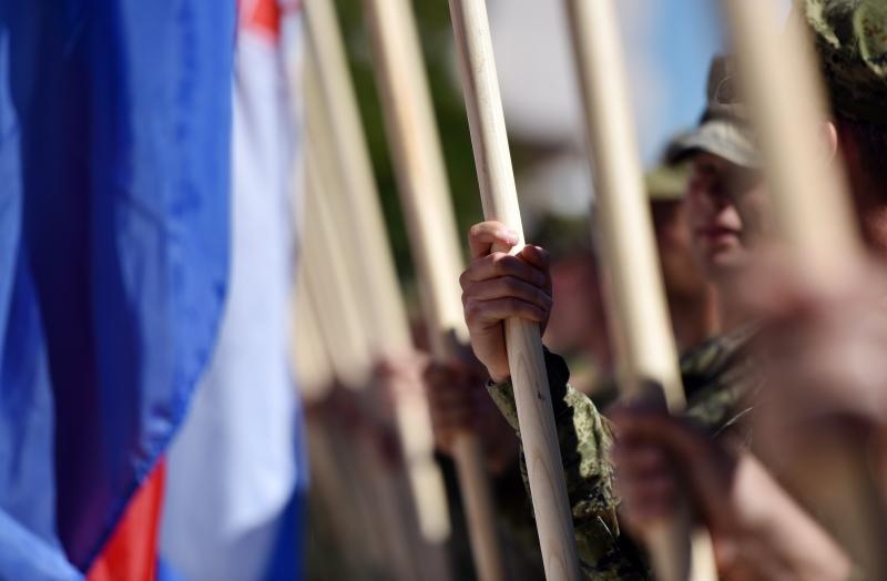 Knin: Generalna proba mimohoda uoči sutrašnje proslave 21. obljetnice VRA Oluja Knin: Generalna proba mimohoda uoči sutrašnje proslave 21. obljetnice VRA Oluja