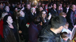 Vir: Božićna fešta uz Dražena Zečića Zeku Vir: Božićna fešta uz Dražena Zečića Zeku