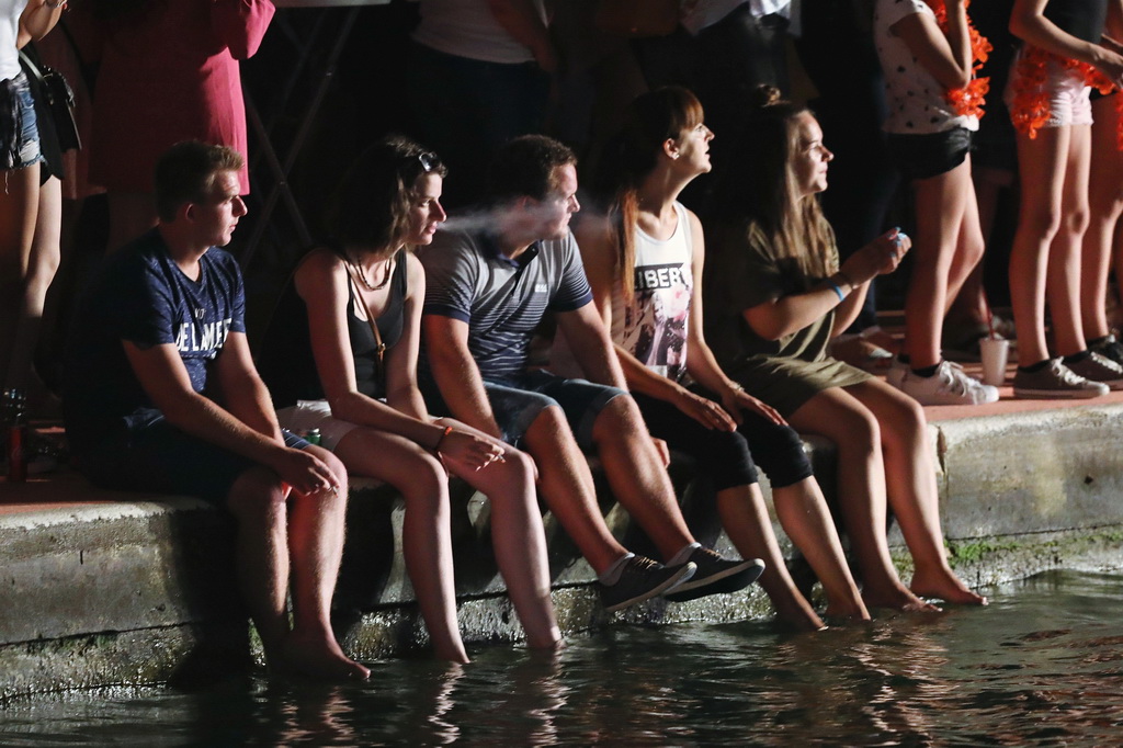 Fenomenalni Petar Grašo raspjevao i rasplesao Biograd Fenomenalni Petar Grašo raspjevao i rasplesao Biograd