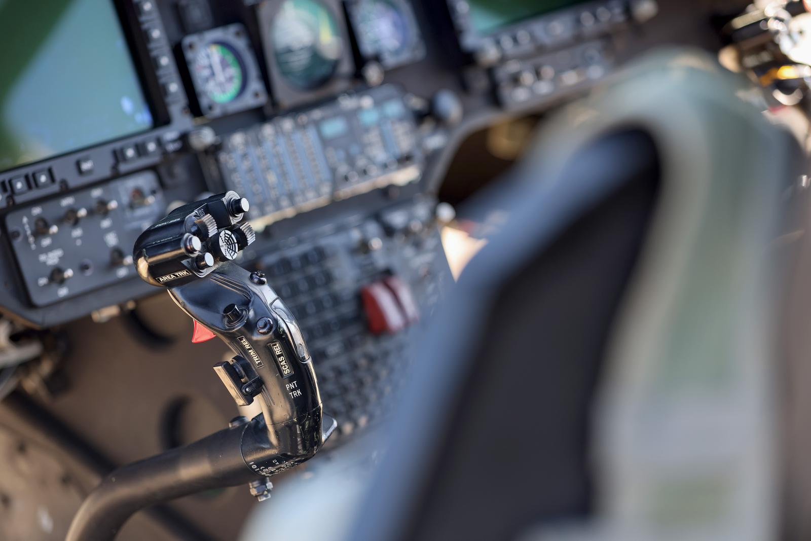 Zemunik: 20. obljetnica akrobatske grupe “Krila Oluje” Zemunik: 20. obljetnica akrobatske grupe “Krila Oluje”