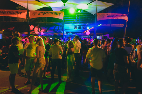 Turanjska fešta u Menfisto baru, 16.7.2015. (foto: Ivan Toman) Turanjska fešta u Menfisto baru, 16.7.2015. (foto: Ivan Toman)