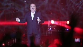 Legendarni Mate Mišo Kovač još jednom oduševio svoje brojne obožavatelje na koncertu u Areni Zagreb. Foto: Goran Jakus/PIXSELL Legendarni Mate Mišo Kovač još jednom oduševio svoje brojne obožavatelje na koncertu u Areni Zagreb. Foto: Goran Jakus/PIXSELL