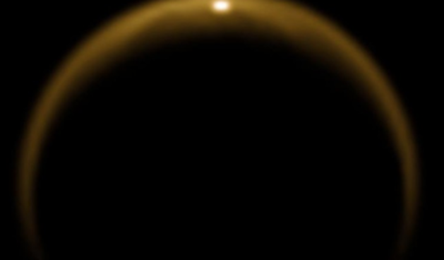 Snimljeno jezero na Titanu