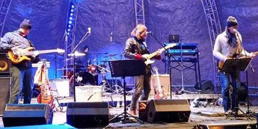 Cover band “Kost i koža” Cover band “Kost i koža”