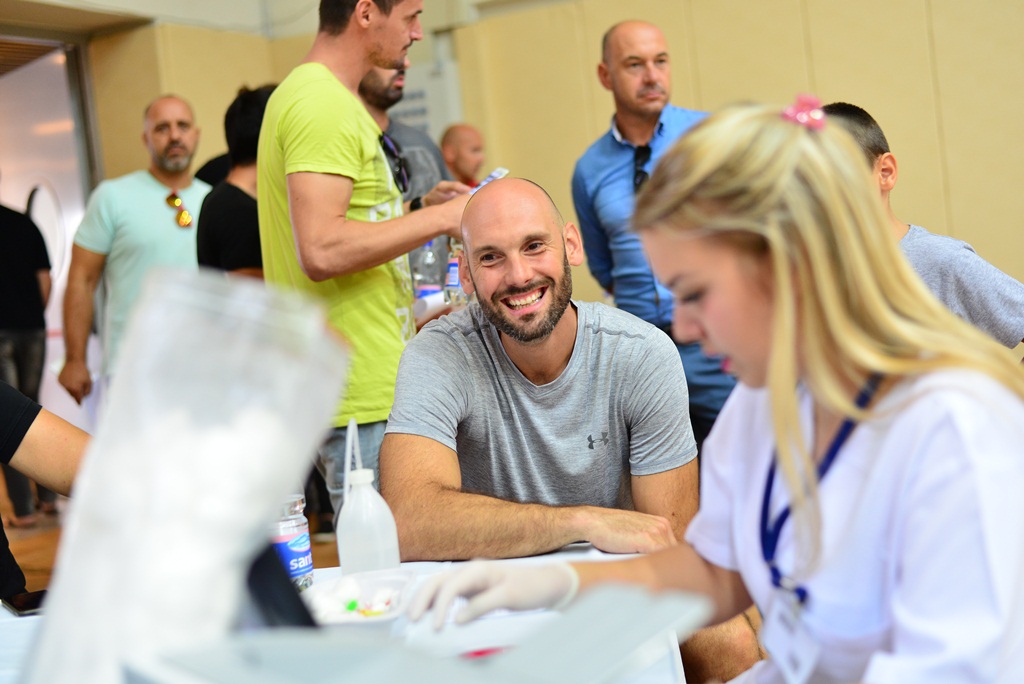U organizaciji sekcije HZSN Zadar u dvorani 1 SC Višnjik održana je akcija dobrovoljnog darivanja krvi na kojoj je prikupljeno 25 doza tekućine koja život znači. Foto: Iva Perinčić