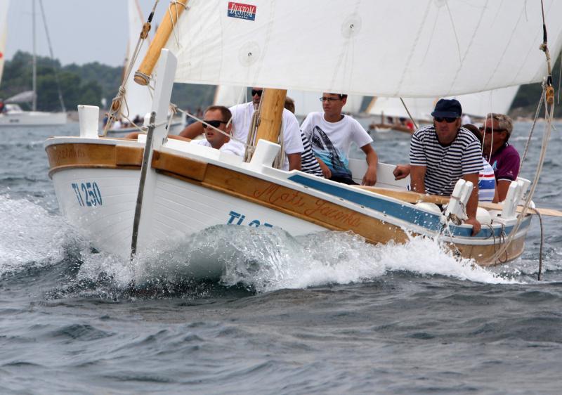 Murter: Regata “Latinsko idro” 2013, Foto: Duško Jaramaz/PIXSELL Murter: Regata “Latinsko idro” 2013, Foto: Duško Jaramaz/PIXSELL