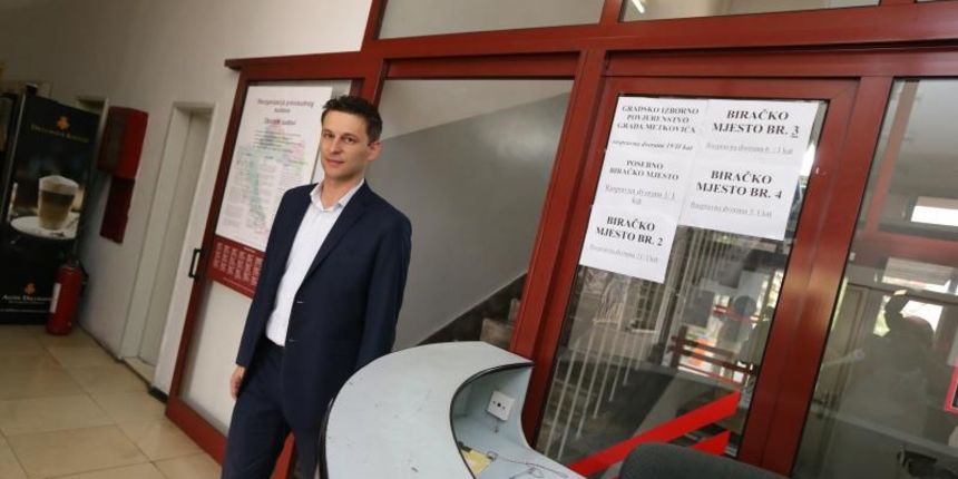 Bozo Petrov glasovao na prijevremenim parlamentarnim izborima. Photo: Ivo Cagalj/PIXSELL Bozo Petrov glasovao na prijevremenim parlamentarnim izborima. Photo: Ivo Cagalj/PIXSELL