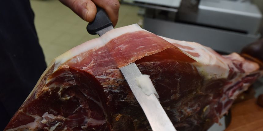 4. Najveći pršut – drniški, naravno; težak 22.5 kg