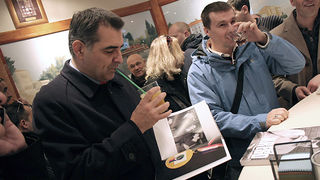 Image 1033373 (auto) Image 1033373 (auto)