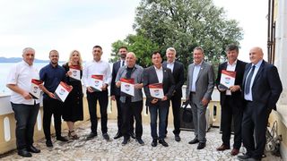 Primanjem u Domu županije uz dodjelu prigodnih zahvalnica svečano je obilježena 32. godišnjica osnutka i borbenog djelovanja 112. brigade Hrvatske vojske.