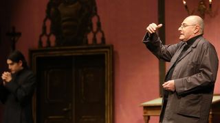 14.01.2014., Zadar – U zadarskoj kazalisnoj kuci gradjani su imali prilike pogledati predstavu “Glorija” Ranka Marinkovica u izvedbi sibenskog HNK. Photo: Filip Brala/PIXSELL 14.01.2014., Zadar – U zadarskoj kazalisnoj kuci gradjani su imali prilike pogledati predstavu “Glorija” Ranka Marinkovica u izvedbi sibenskog HNK. Photo: Filip Brala/PIXSELL