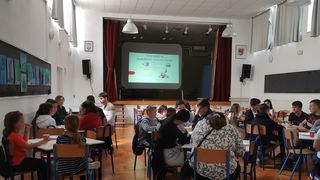 Osnovna škola Krune Krstića bila domaćin prijateljskog međuškolskog turnira u šahu Osnovna škola Krune Krstića bila domaćin prijateljskog međuškolskog turnira u šahu