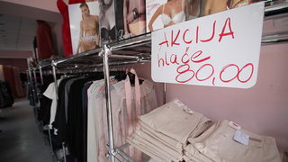 RR moda: Totalna rasprodaja Twins konfekcije, Foto: Saša Čuka RR moda: Totalna rasprodaja Twins konfekcije, Foto: Saša Čuka