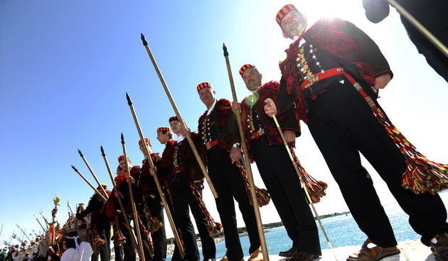 Vodice, 090412.
12. festival Zudija – cuvara kristova groba okupio je 30 skupina iz zupa citave Hrvatske na Vodickoj rivi.
Foto: Niksa Stipanicev / CROPIX