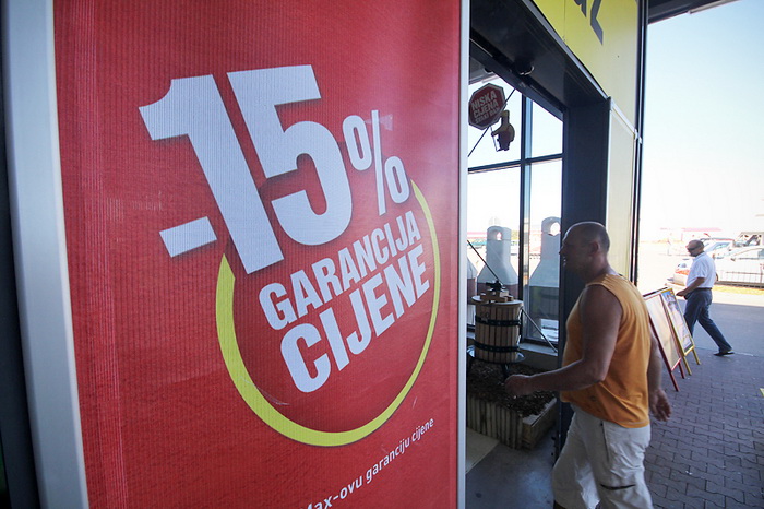 Velika fešta u bauMaxu 8. rujna 2012, Foto: Saša Čuka Velika fešta u bauMaxu 8. rujna 2012, Foto: Saša Čuka