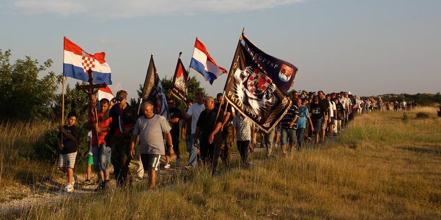 Sedmu godinu zaredom molitvena hodnja “Koracima nade u istinu” Sedmu godinu zaredom molitvena hodnja “Koracima nade u istinu”