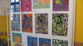 Dodjela nagrada za umjetničke radove u gimnaziji J. Barakovića Dodjela nagrada za umjetničke radove u gimnaziji J. Barakovića