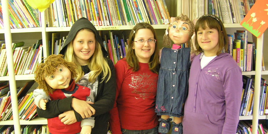 OLYMPUS DIGITAL CAMERA OLYMPUS DIGITAL CAMERA