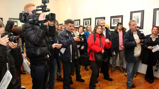 U Galeriji umjetnina predstavljeni “Porterti” Željka Karavide, foto: ezadar U Galeriji umjetnina predstavljeni “Porterti” Željka Karavide, foto: ezadar