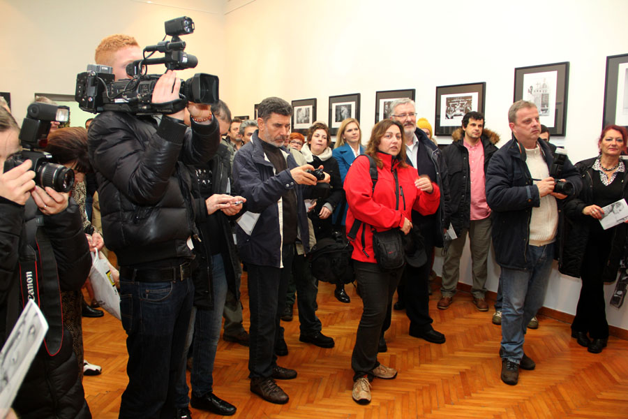 U Galeriji umjetnina predstavljeni “Porterti” Željka Karavide, foto: ezadar U Galeriji umjetnina predstavljeni “Porterti” Željka Karavide, foto: ezadar