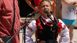 OŠ Zadarski otoci, učenici na Narodnom trgu