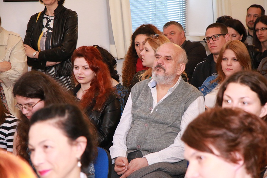 U Gradskoj knjižnici gostuje Julijana Matanović – zadar čita 2016.