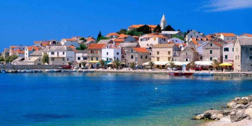 Primošten, foto: Destinacije.com (index.hr) Primošten, foto: Destinacije.com (index.hr)