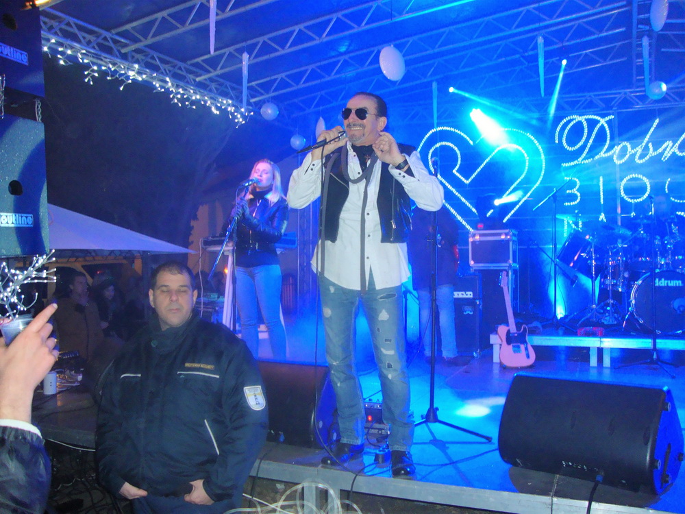 Legendarni Željko Bebek uveo Biograd u 2017. godinu