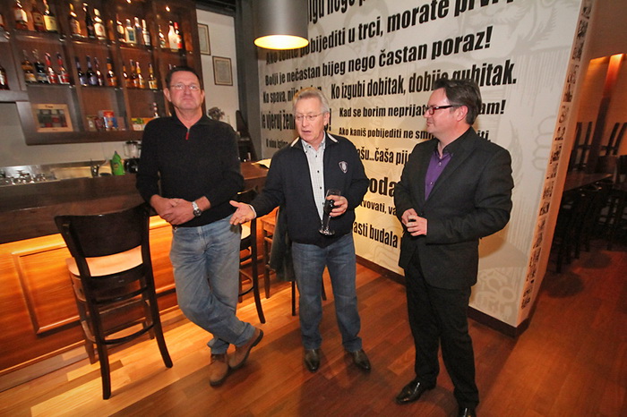 Restoran bar Atrij: Božićni cocktail party Turističke zajednice grada Zadra, Foto. Saša Čuka Restoran bar Atrij: Božićni cocktail party Turističke zajednice grada Zadra, Foto. Saša Čuka
