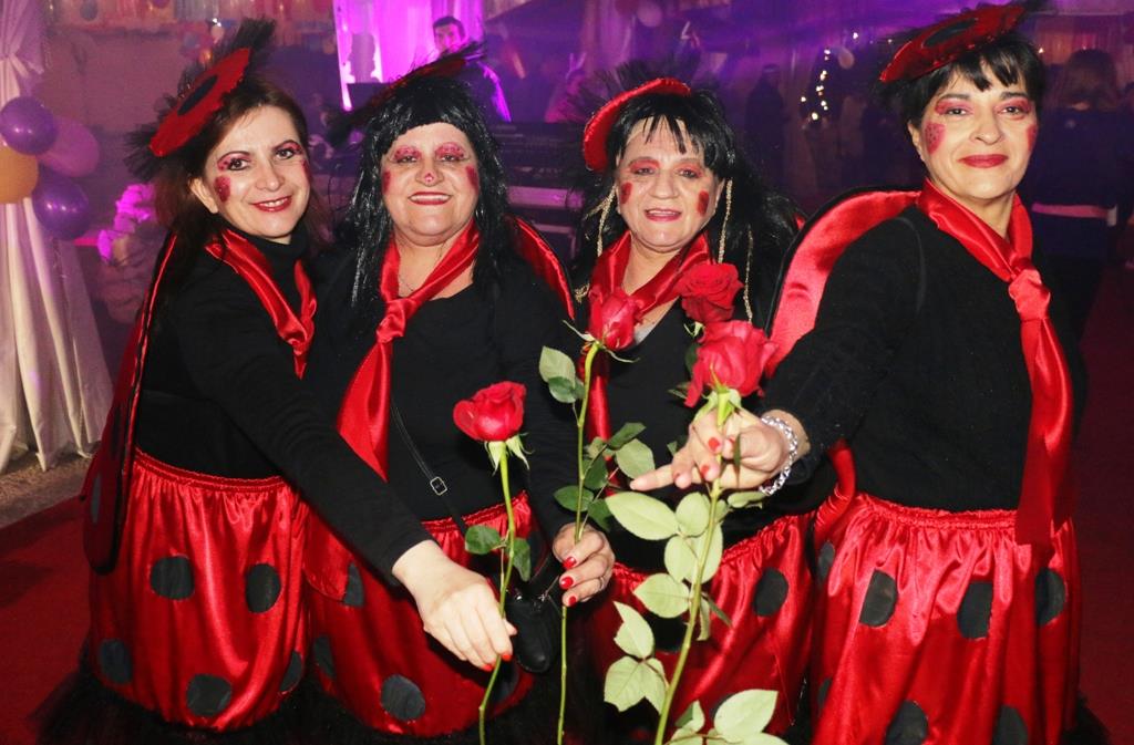 Virske maškare 2017: Karnevalske igre i koncert grupe Vista Virske maškare 2017: Karnevalske igre i koncert grupe Vista