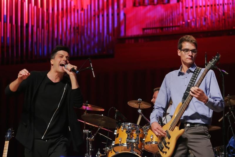 Nastupili su Kornelije i Aleksandra Kovač, Željko Bebek, Giuliano, Goran Karan…