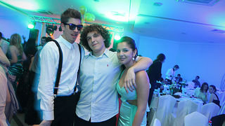 Maturalna večer gimnazije jurja barakovića (foto:Saša Čuka) Maturalna večer gimnazije jurja barakovića (foto:Saša Čuka)