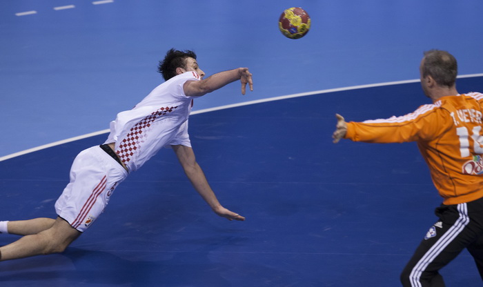 Zaragoza, Spanjolska, 230113.
Gradska dvorana Principe Felipe.
Svjetsko prvenstvo u rukometu za muskarce Spanjolska 2013.
Utakmica cetvrtfinala izmedju reprezentacija Hrvatske i Francuske.
Na fotografiji: Domagoj Duvnjak.
Foto: Ante Cizmic / CROPIX Zaragoza, Spanjolska, 230113.
Gradska dvorana Principe Felipe.
Svjetsko prvenstvo u rukometu za muskarce Spanjolska 2013.
Utakmica cetvrtfinala izmedju reprezentacija Hrvatske i Francuske.
Na fotografiji: Domagoj Duvnjak.
Foto: Ante Cizmic / CROPIX