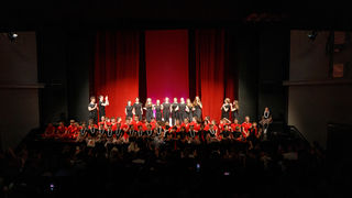 Igrajmo se: Zabranjeno mlađima od 15 strana A